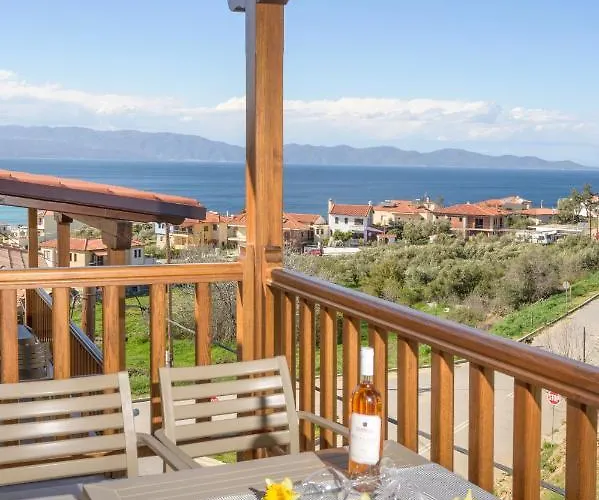 Elizabeth Stone House * Nea Roda