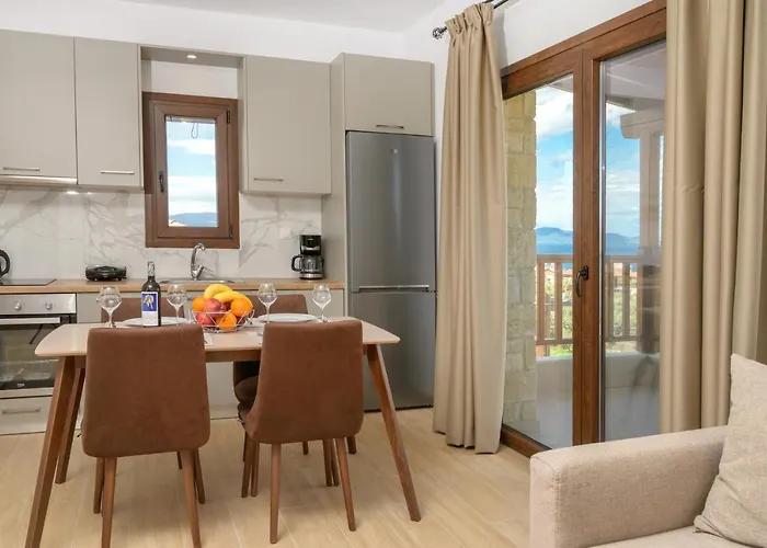 Elizabeth Stone House Apartamento Néa Ródha